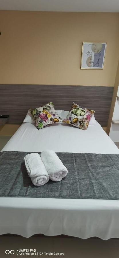 Edificio Niza80 Ibague, Acceso Digital Cerca Parque Deportivo Hotell Exteriör bild