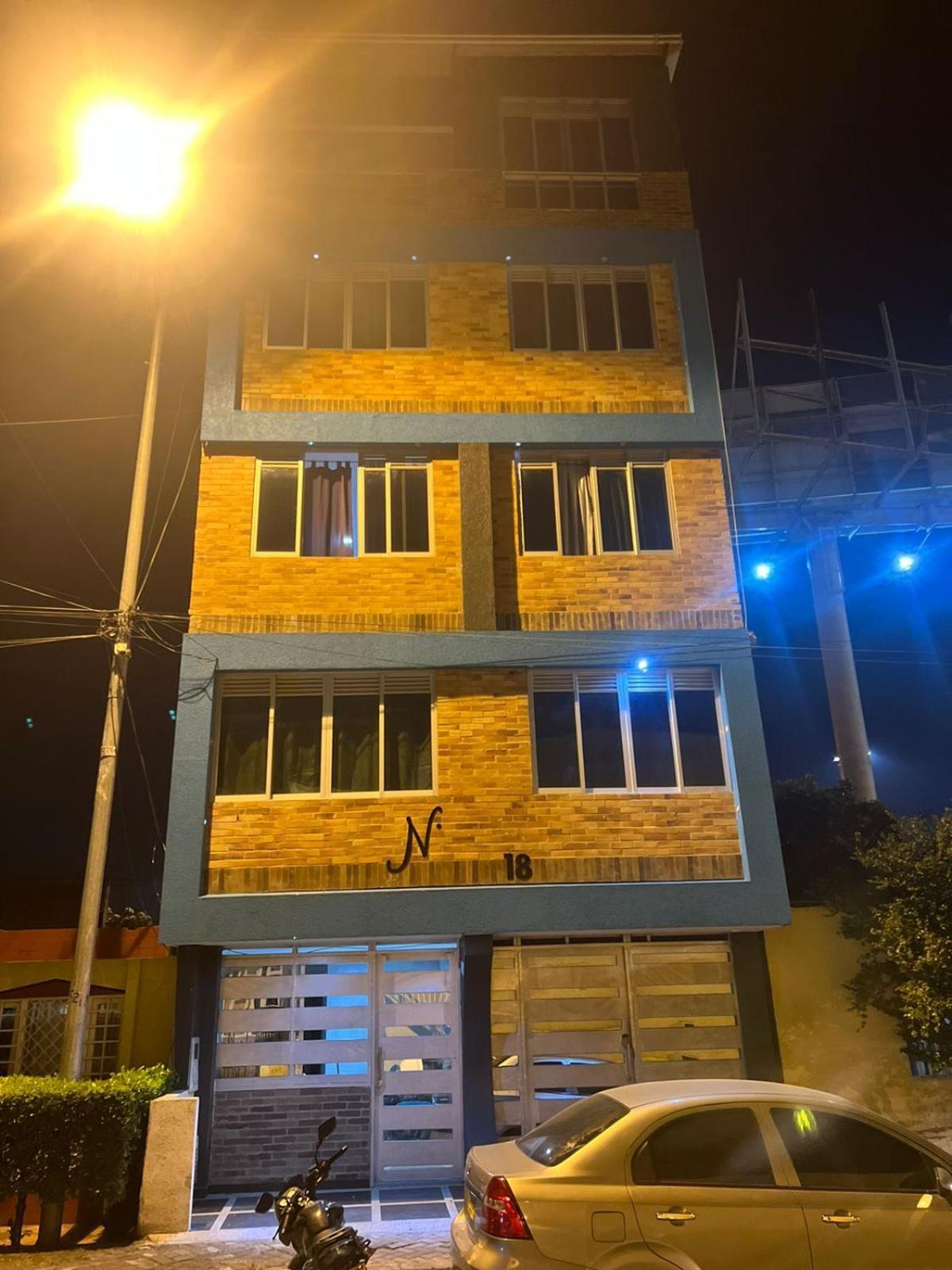 Edificio Niza80 Ibague, Acceso Digital Cerca Parque Deportivo Hotell Exteriör bild
