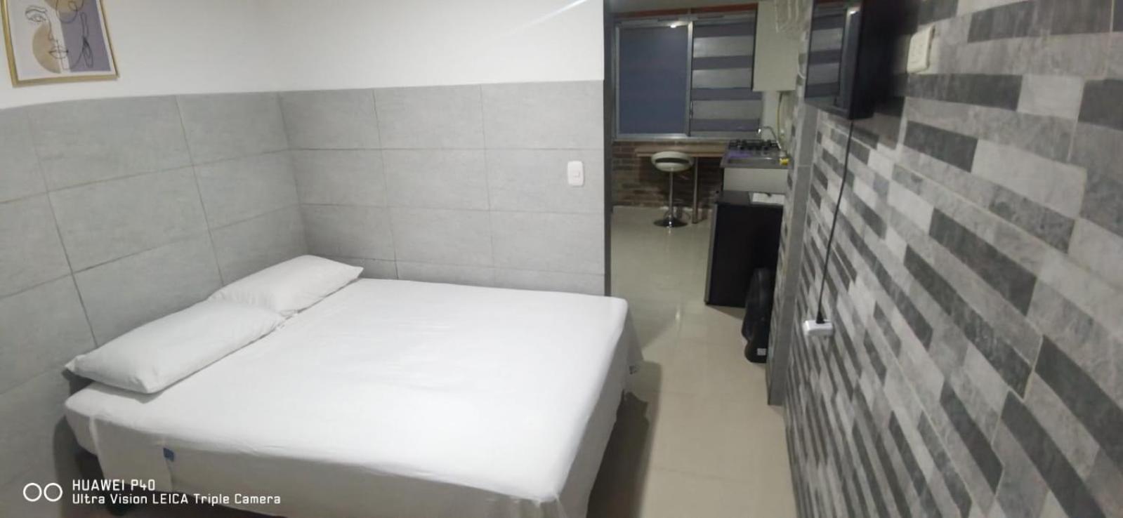 Edificio Niza80 Ibague, Acceso Digital Cerca Parque Deportivo Hotell Exteriör bild